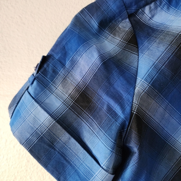 NEW YORK & COMPANY Stretch Blue Navy Plaid Button Up Short Sleeve Blouse Size XS - Picture 6 of 17